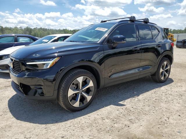 VOLVO XC40 PLUS 2023