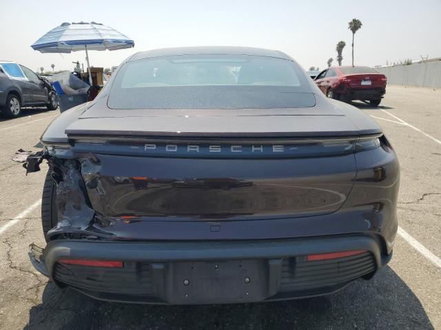 PORSCHE TAYCAN 2022