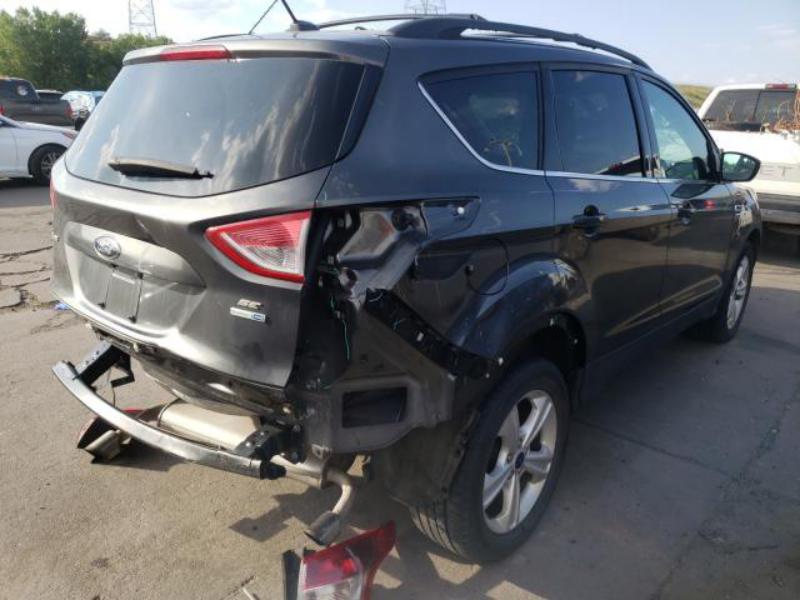 FORD ESCAPE SE 2015