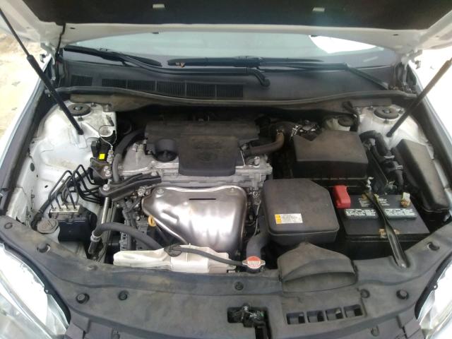 TOYOTA CAMRY LE 2016