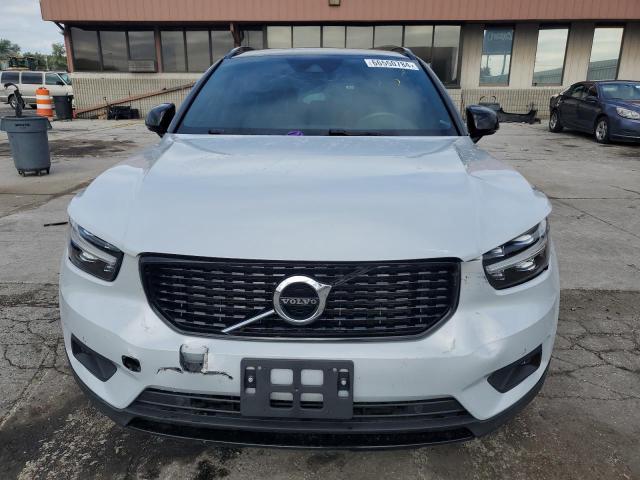 VOLVO XC40 T5 R-DESIGN 2020