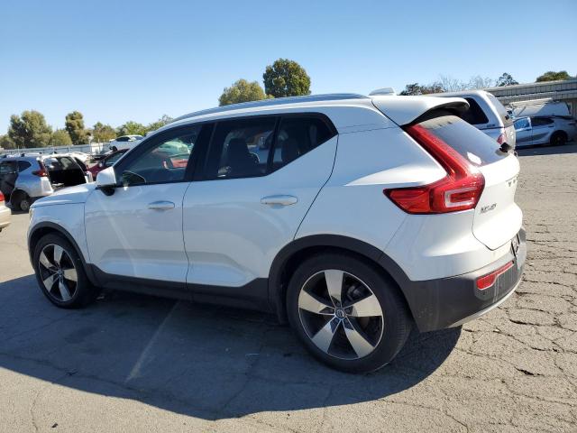 VOLVO XC40 T5 MOMENTUM 2019