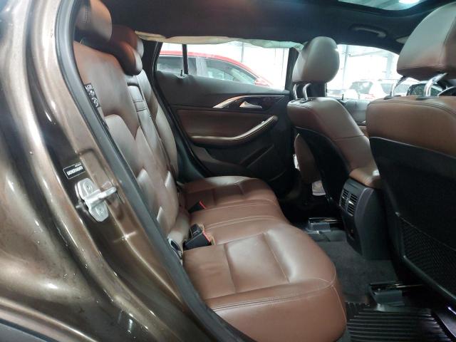 INFINITI QX30 BASE 2017