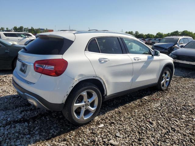 MERCEDES-BENZ GLA 250 2019