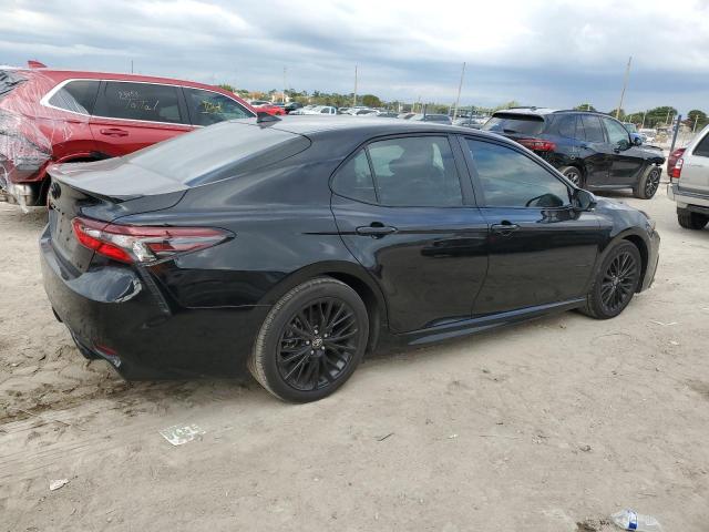 TOYOTA CAMRY NIGHT SHADE 2022