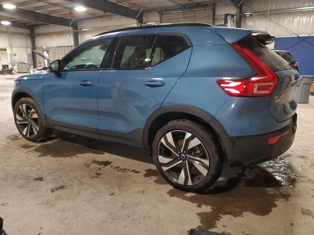 VOLVO XC40 PLUS 2023