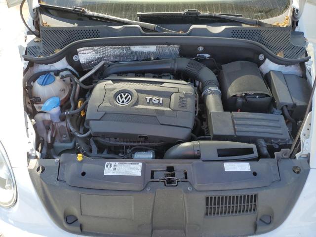 VOLKSWAGEN BEETLE 1.8T 2015