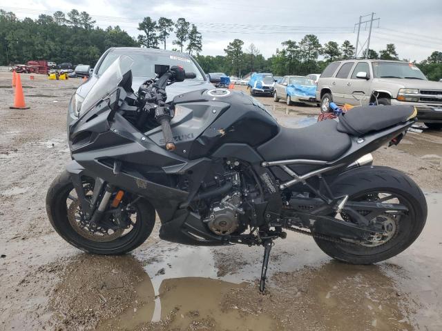 SUZUKI GSX800 F 2024