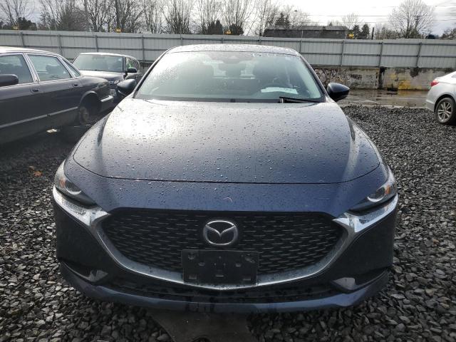 MAZDA 3 PREFERRED 2021