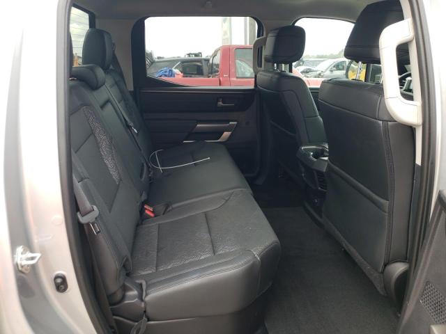 TOYOTA TUNDRA CREWMAX SR5 2023