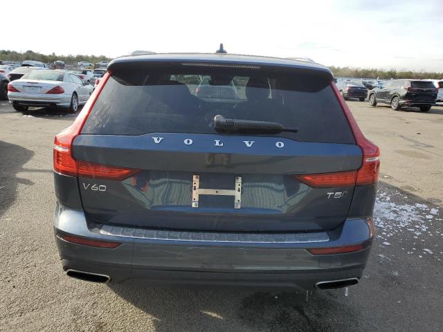 VOLVO V60 CROSS COUNTRY T5 MOMENTUM 2021