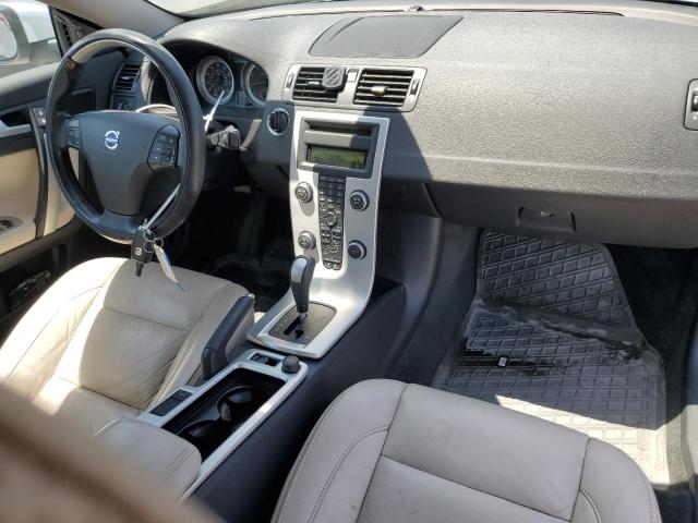 VOLVO C70 T5 2011