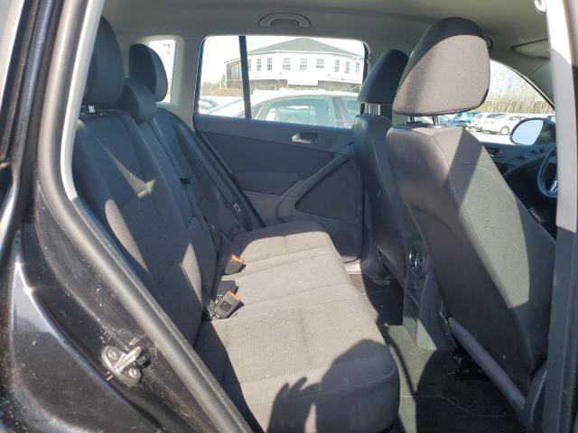 VOLKSWAGEN TIGUAN S 2015
