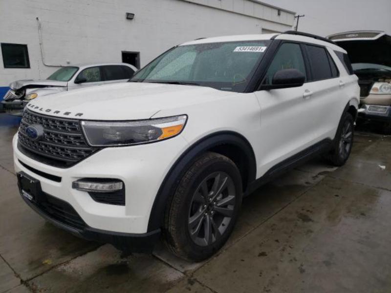 FORD EXPLORER XLT 2021