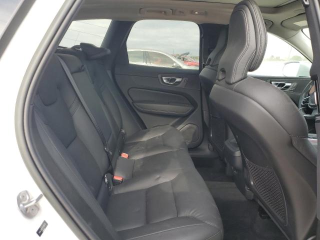 VOLVO XC60 PLUS 2023