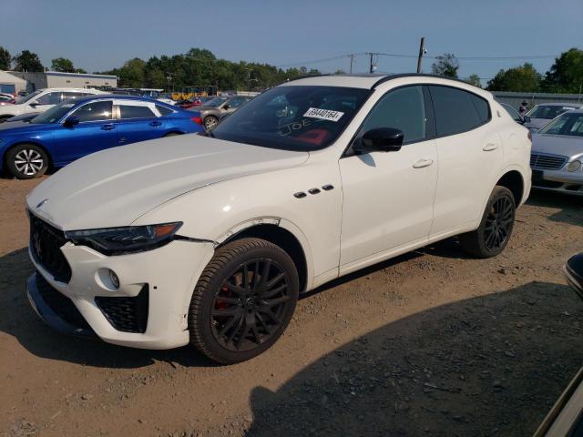 MASERATI LEVANTE 2021