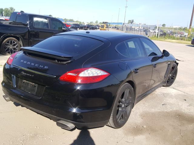 PORSCHE PANAMERA 2 2012