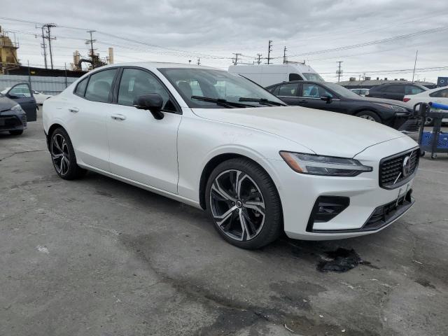 VOLVO S60 PLUS 2024