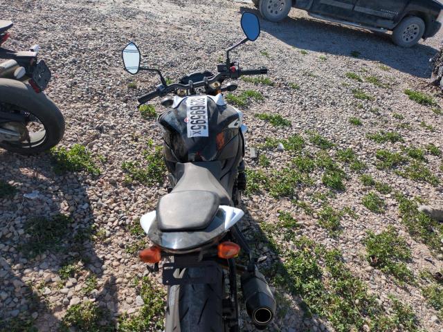 SUZUKI GSX-S750 M 2023
