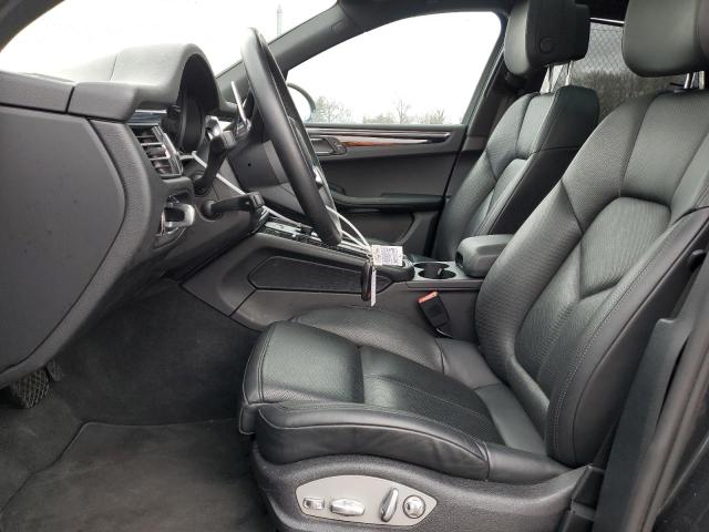 PORSCHE MACAN 2021