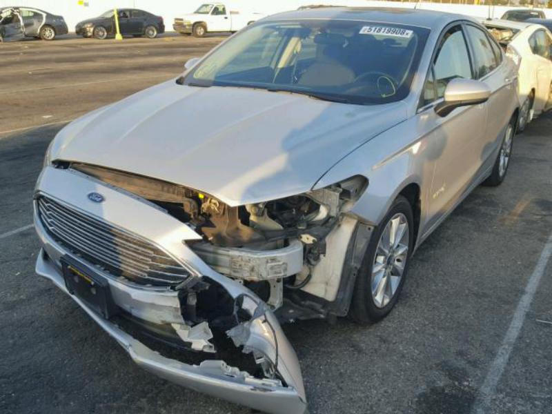 FORD FUSION SE HYBRID 2017