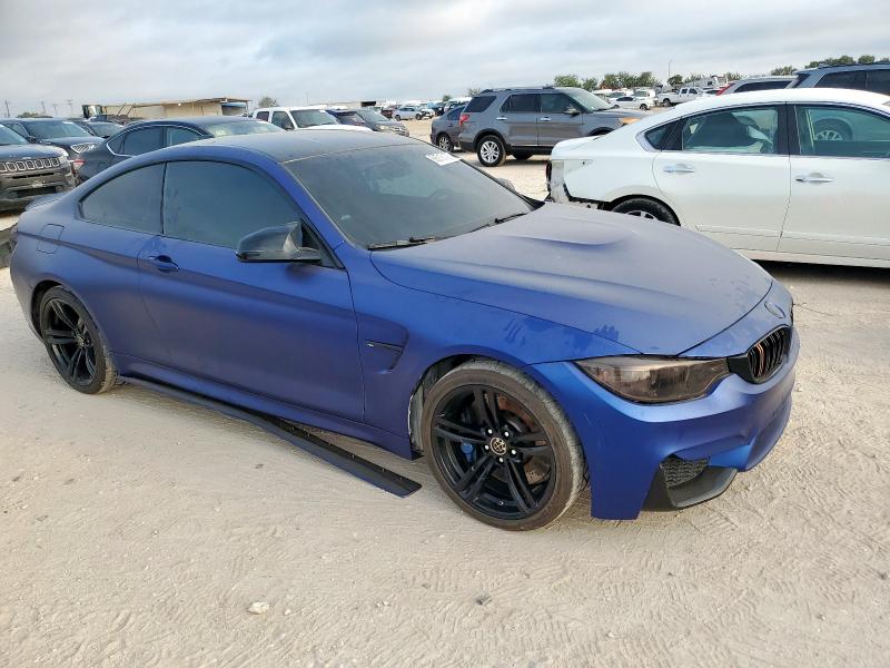 BMW M4 2015