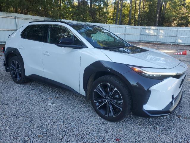 TOYOTA BZ4X XLE 2023