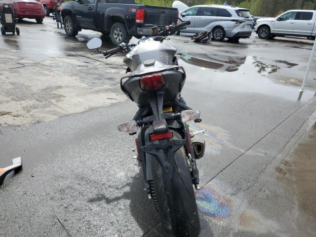 TRIUMPH MOTORCYCLE STREET TRIPLE 765 RS 2024