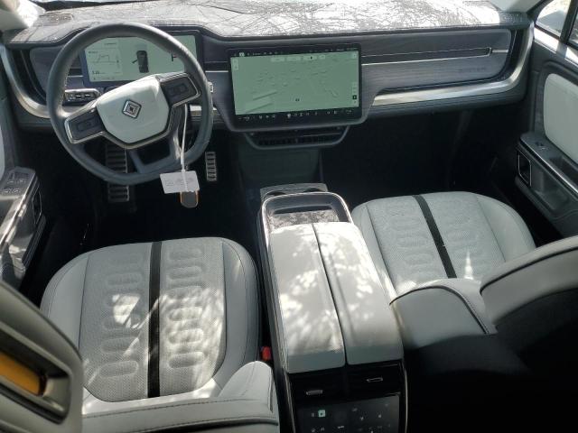 RIVIAN R1S ADVENTURE 2024