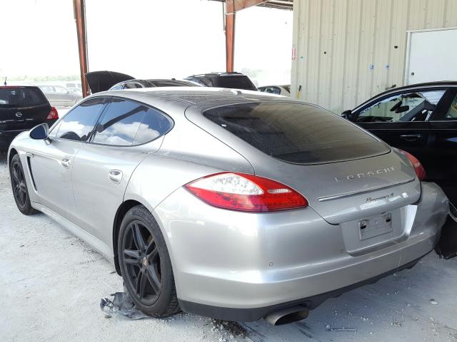 PORSCHE PANAMERA 2 2012