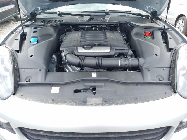 PORSCHE CAYENNE 2017
