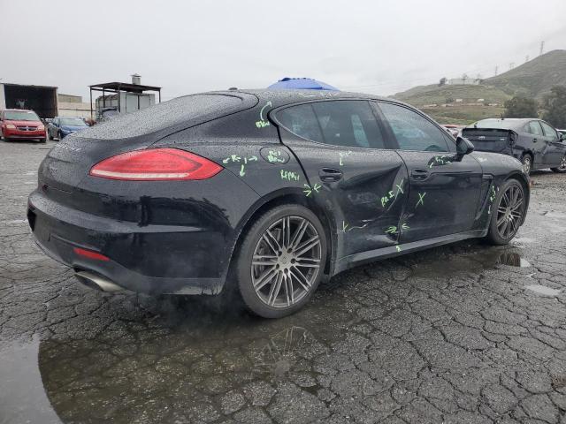 PORSCHE PANAMERA 2 2015