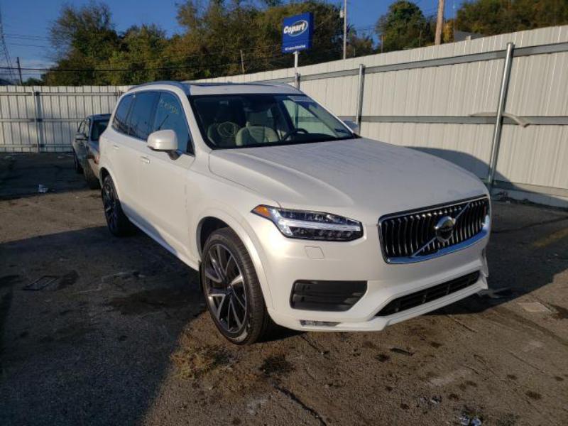 VOLVO XC90 T6 MOMENTUM 2022