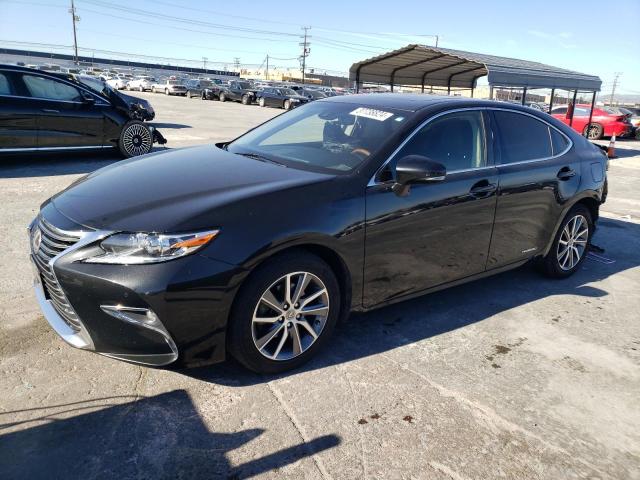 LEXUS ES 300H 2018