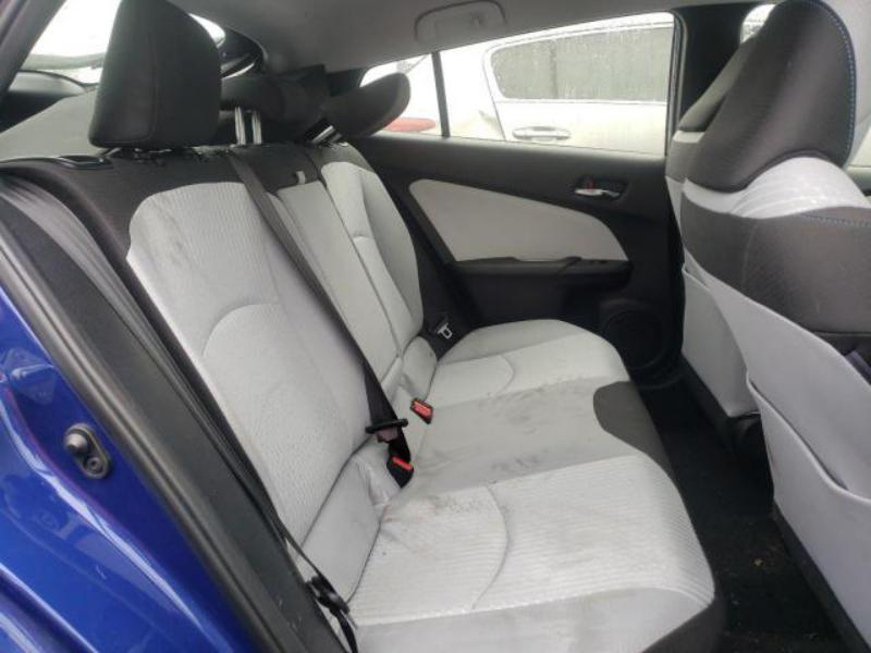TOYOTA PRIUS 2016