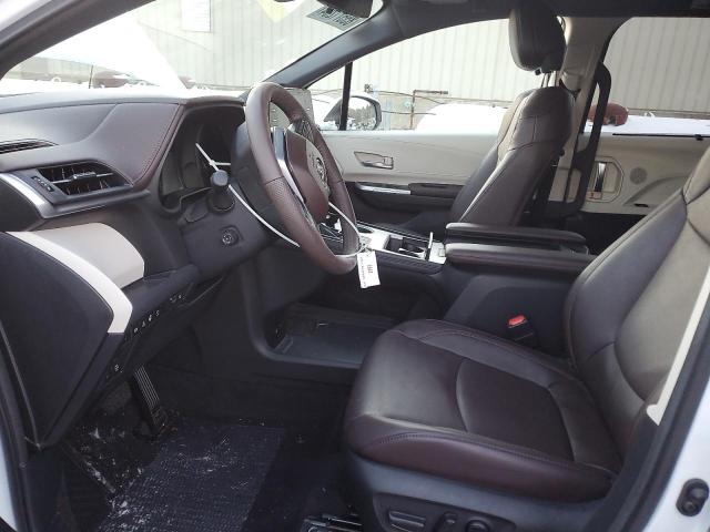 TOYOTA SIENNA LIMITED 2023
