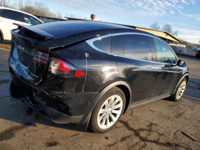 TESLA MODEL X 2020