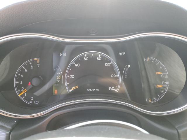 JEEP GRAND CHEROKEE LAREDO 2019