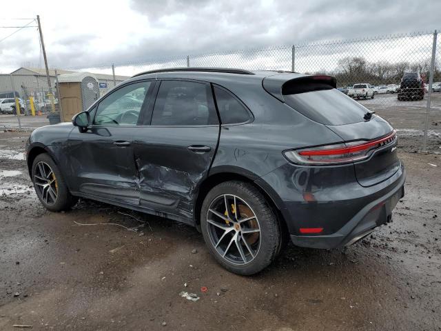 PORSCHE MACAN 2021