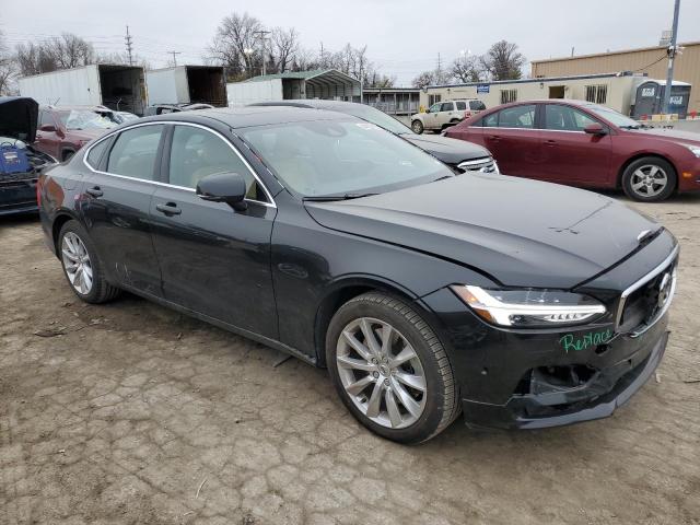 VOLVO S90 T6 MOMENTUM 2017