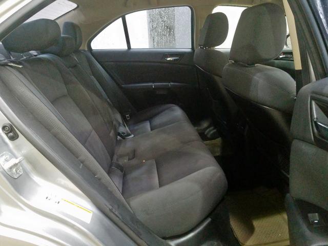SUZUKI KIZASHI S 2010