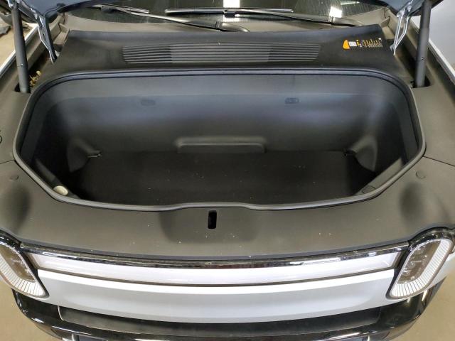 RIVIAN R1T ADVENTURE 2023