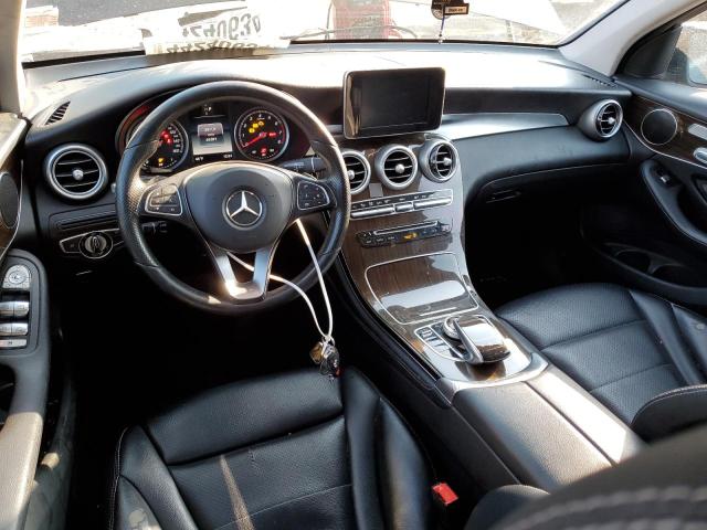 MERCEDES-BENZ GLC 300 2016