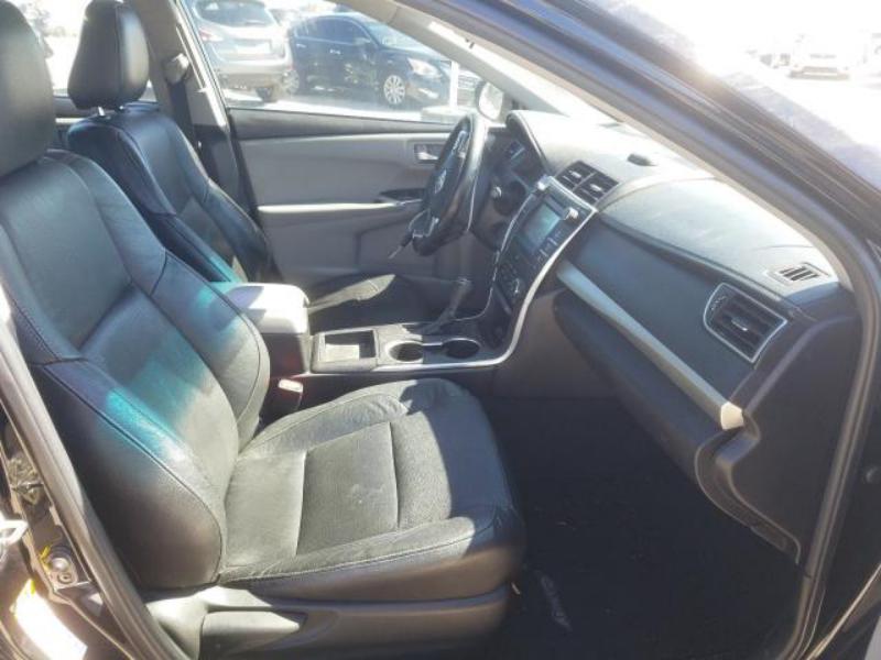 TOYOTA CAMRY LE 2015