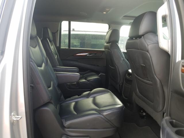 CADILLAC ESCALADE ESV LUXURY 2019