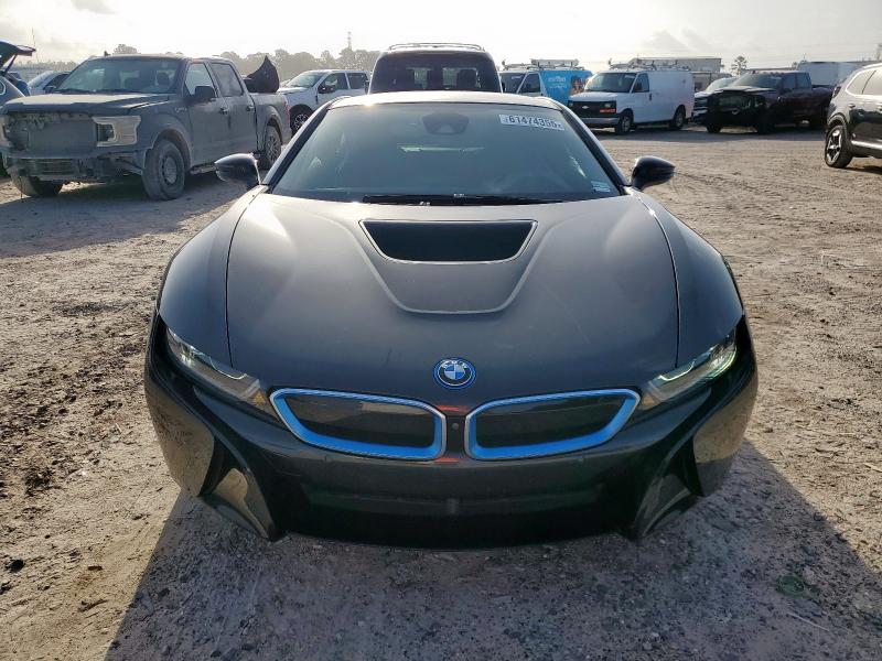 BMW I8 2016