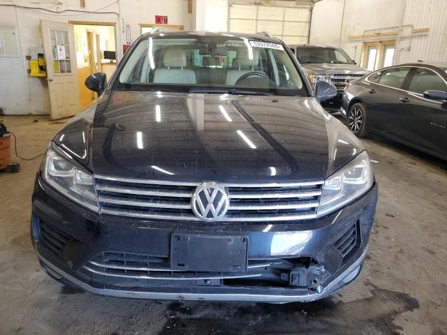 VOLKSWAGEN TOUAREG V6 2015