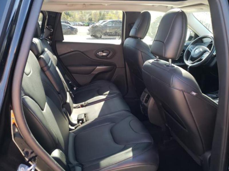 JEEP CHEROKEE OVERLAND 2019