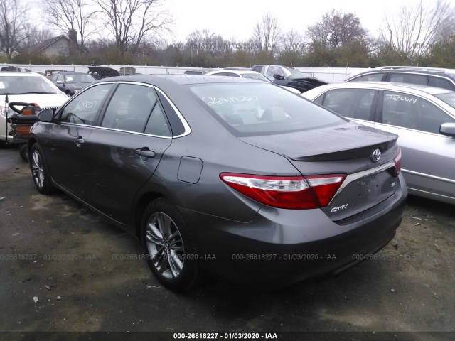 TOYOTA CAMRY 2016