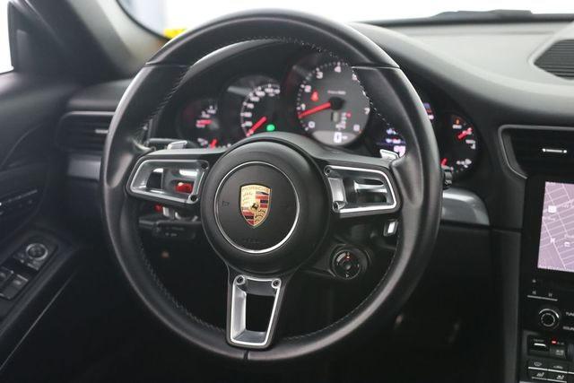 PORSCHE 911 CARRERA S 2017